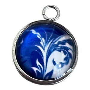 NEW Blue & White Pendant Charm